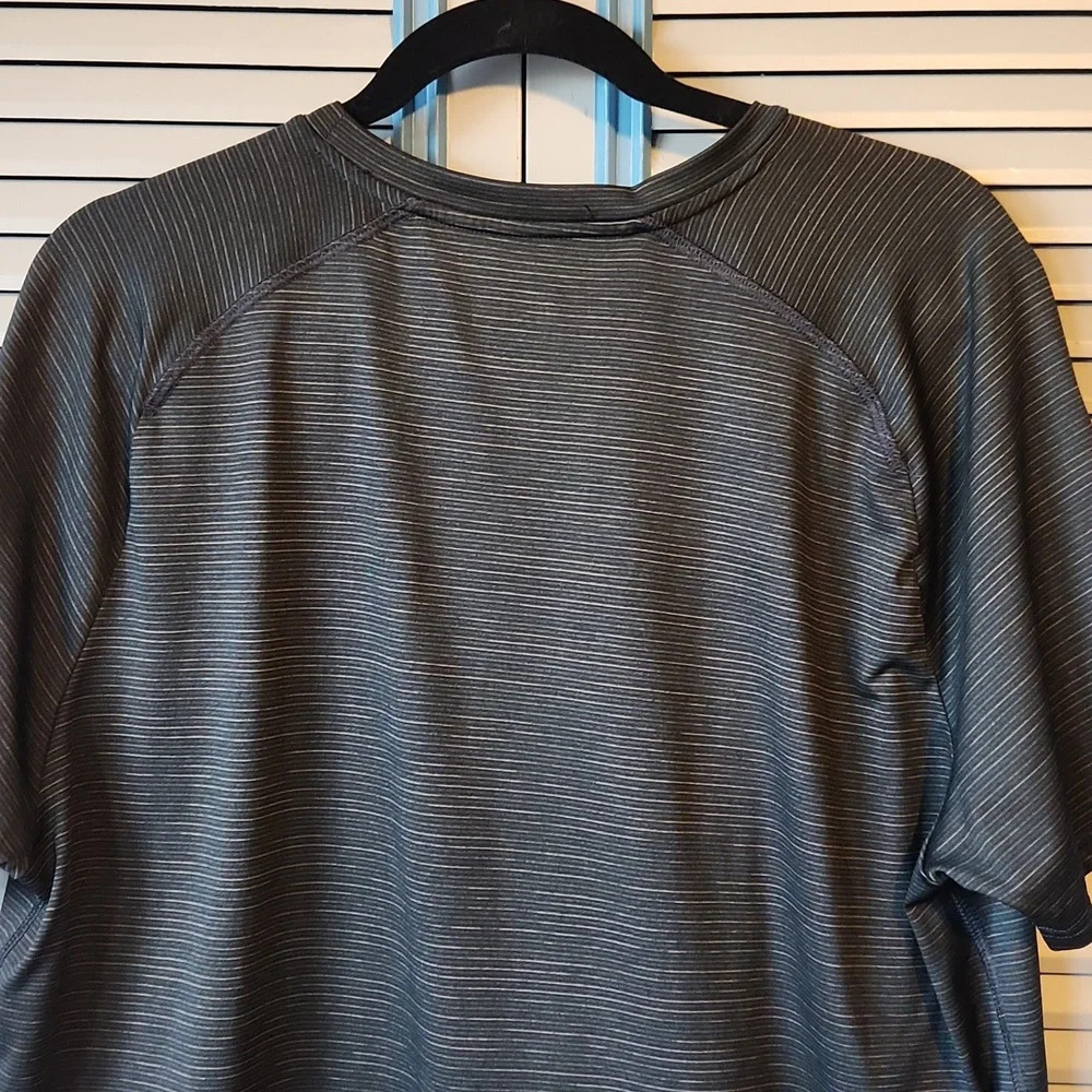 Champion Men's Activewear Black T-Shirt - Picture 8 of 11